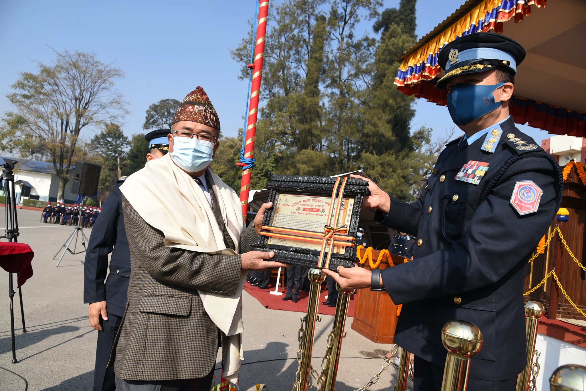 नेपालीलाई ‘लाइफ टाइम एचिभमेन्ट अवार्ड’ प्रदान