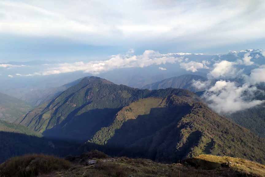 म्याग्दीका वनमा डढेलो: जैविक र पर्यावरणीय क्षति बढ्दै