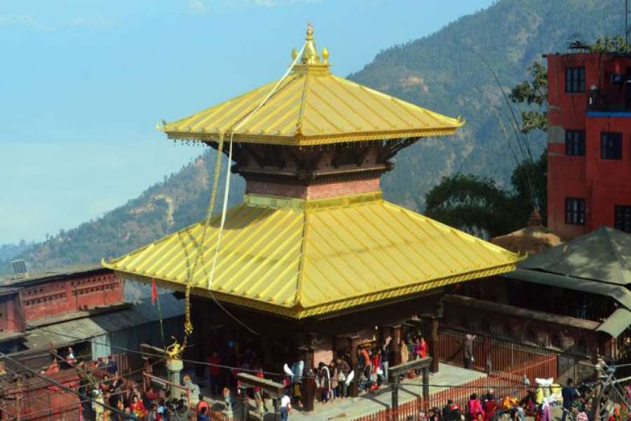 कोरोनाका कारण मनकामना मन्दिर प्रवेशमा रोक