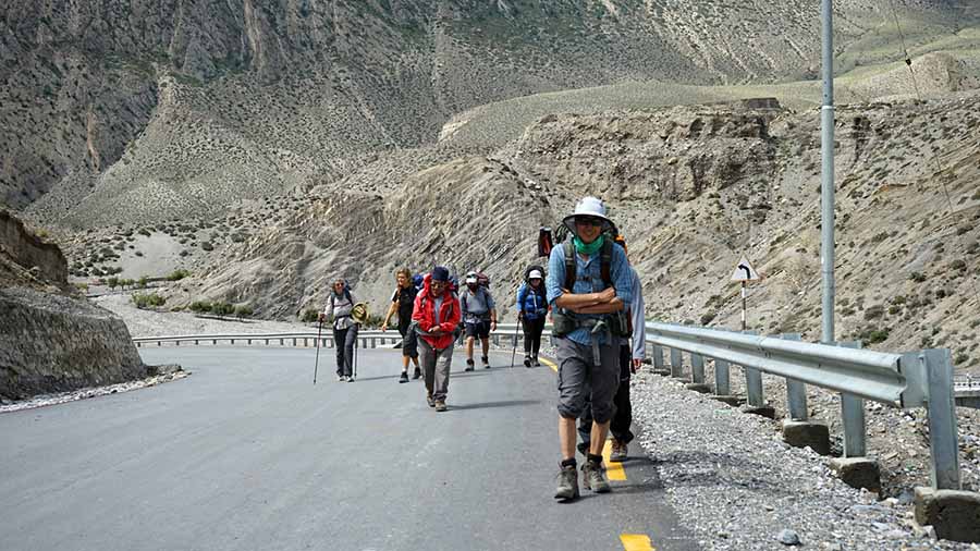 मुस्ताङमा बढ्न थाल्यो बाह्य पर्यटकको चहलपहल