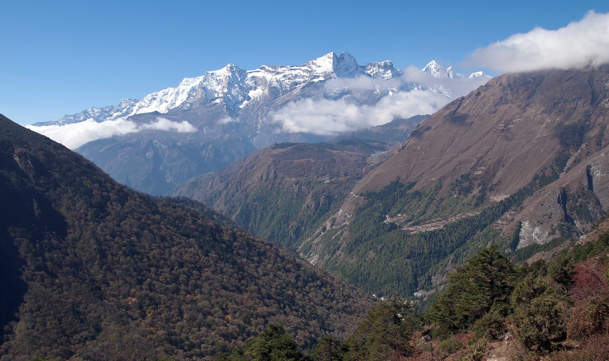 सगरमाथा राष्ट्रिय निकुञ्जको राजस्व बढ्यो