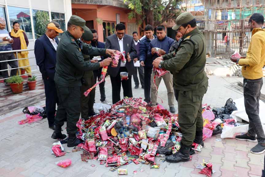 सूर्तीजन्य पदार्थ बिक्रीमा कडाइ, ५९ किलो नष्ट