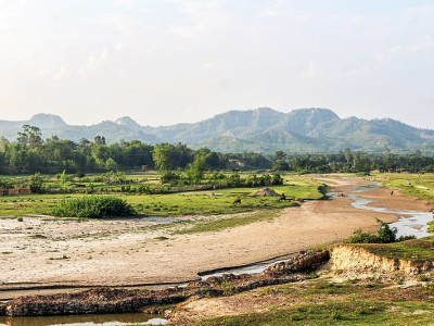 चुरेक्षेत्र जोगाउन प्रधानमन्त्रीसँग पूर्वमन्त्री आचार्यको आग्रह