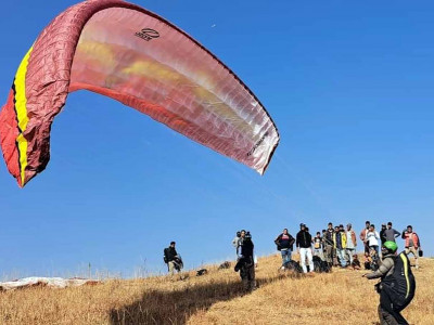 पाराग्लाइडिङको नयाँ गन्तव्य धुलिखेल र फुल्चोकी