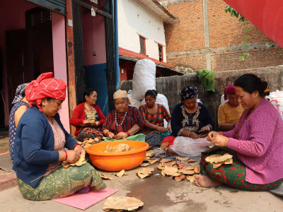 दुना टपरी उद्योगबाट आत्मनिर्भर हुने प्रयास