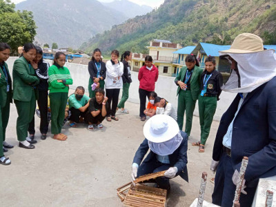 व्यावसायिक कृषितर्फ उन्मुख हुन प्रेरित गर्दै प्राविधिक शिक्षालय