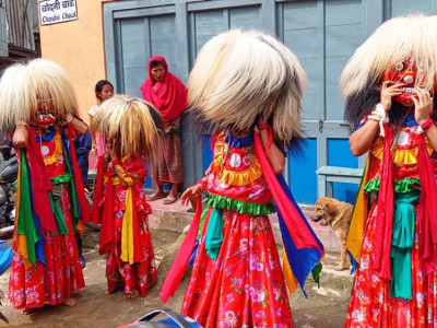 युवाको सक्रियतामा परम्परागत लाखे नाच सुरु