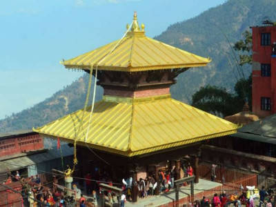 कोरोनाका कारण मनकामना मन्दिर प्रवेशमा रोक