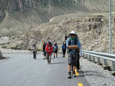 मुस्ताङमा बढ्न थाल्यो बाह्य पर्यटकको चहलपहल