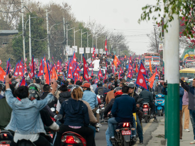 काठमाडौंमा पूर्वराजा ज्ञानेन्द्रको स्वागत, समर्थकले लगाए चर्का नारा