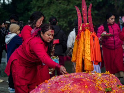 साँखुस्थित शालिनदीमा स्वस्थानी व्रतको लागि माघस्नान गर्ने भक्तजनहरूको घुँइचो (तस्वीहरु)