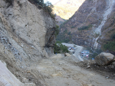 सडक निर्माणपछि एक घण्टाको यात्रा २० मिनेटमा