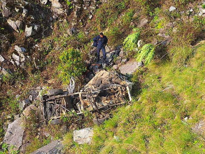 सुर्खेतको रातानाङ्लामा जीप दुर्घटना, चार जनाको मृत्यु