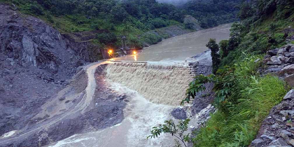 अरुणमा जलसतह बढेपछि सर्तकता अपनाउन आग्रह